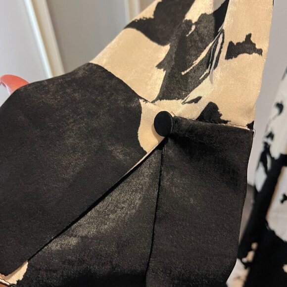 Zara Black & Off White Satin Effect Wrap Floral Print Midi Dress, Size XS - Picture 8 of 16